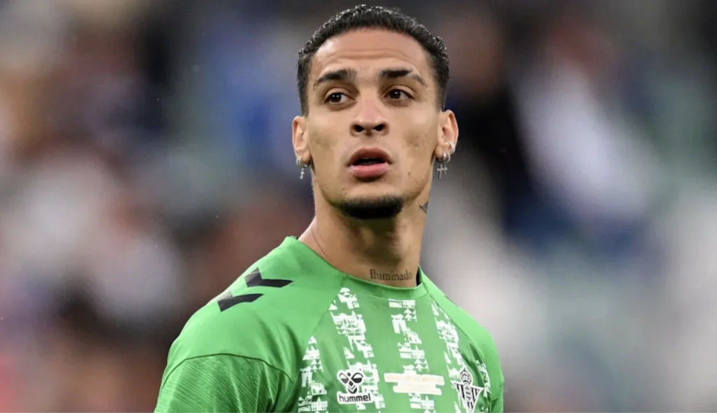 12BET:曝曼联与贝蒂斯就安东尼转会达原则协议